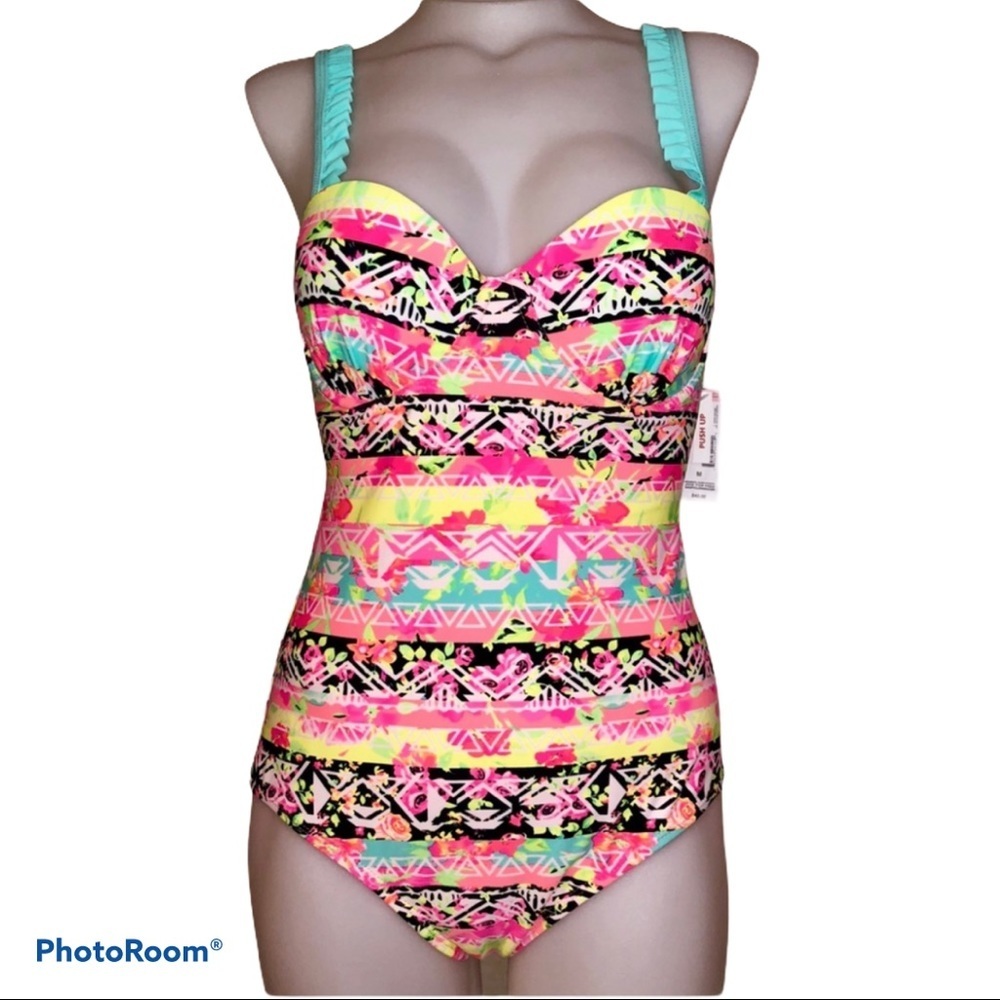 Swimsuit one piece size Medium